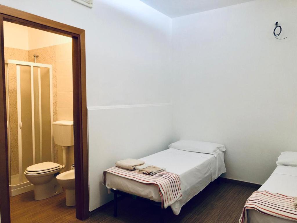 La Dimora degli Artisti room 1